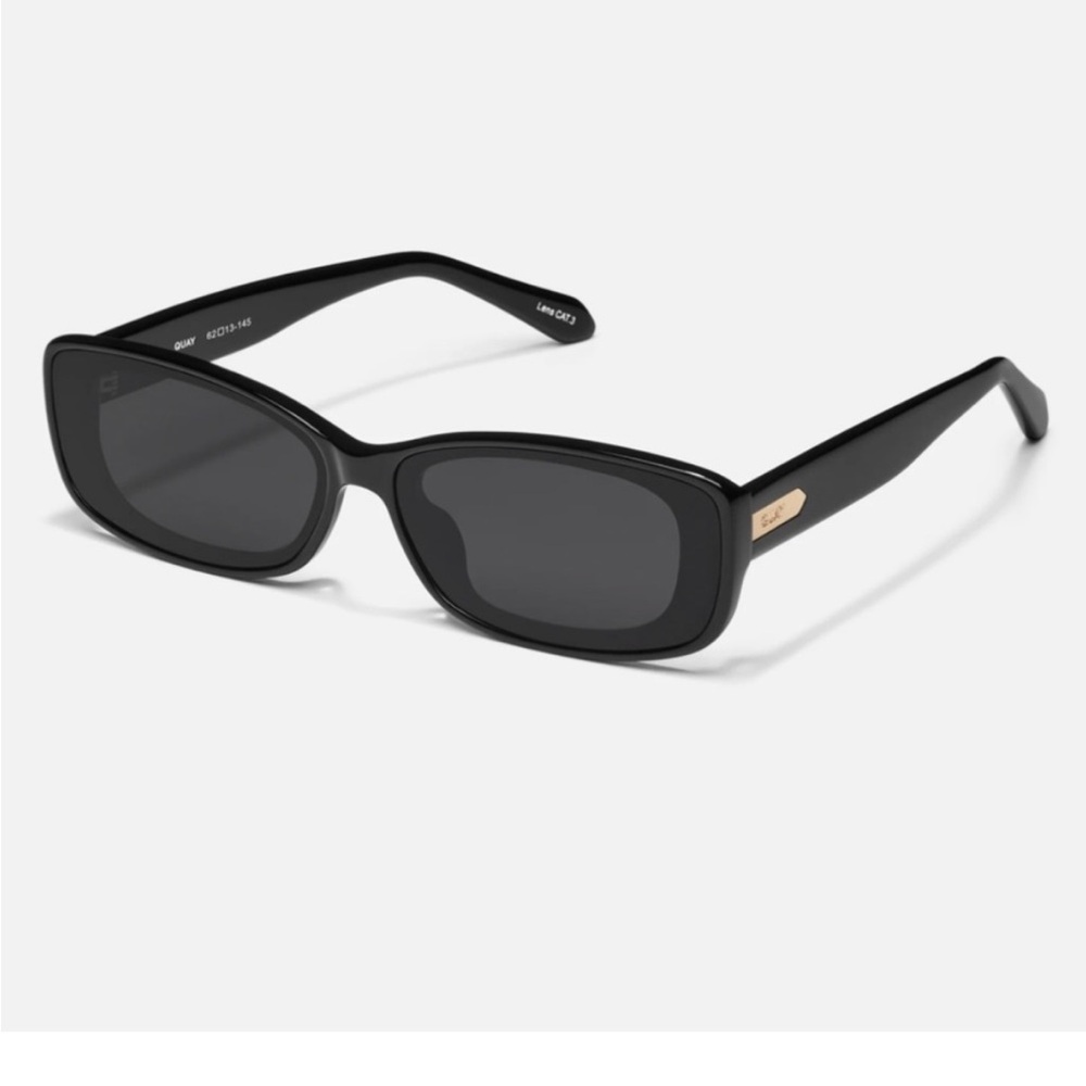 Quay Vibe Check Sunglasses